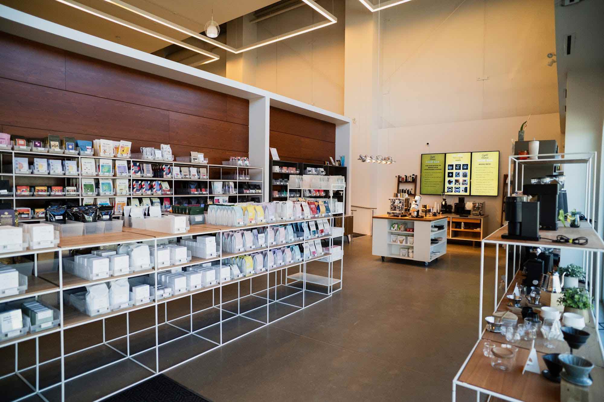 wide shot of Freshedfinds showroom