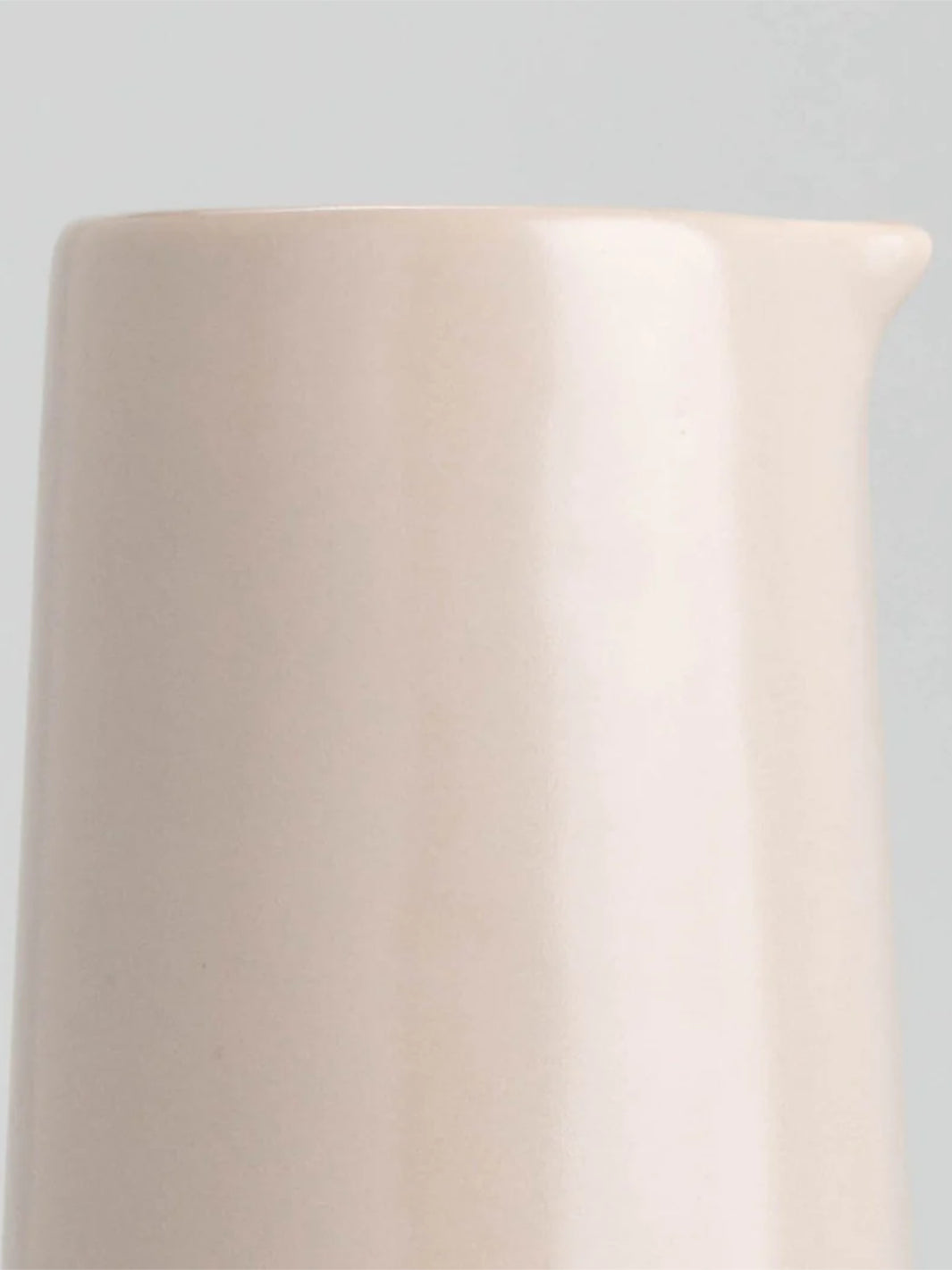 FABLE The Carafe