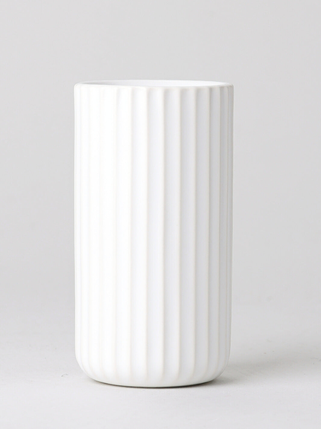 Photo of FABLE The Short Bud Vase ( ) [ Fable ] [ Vase ]