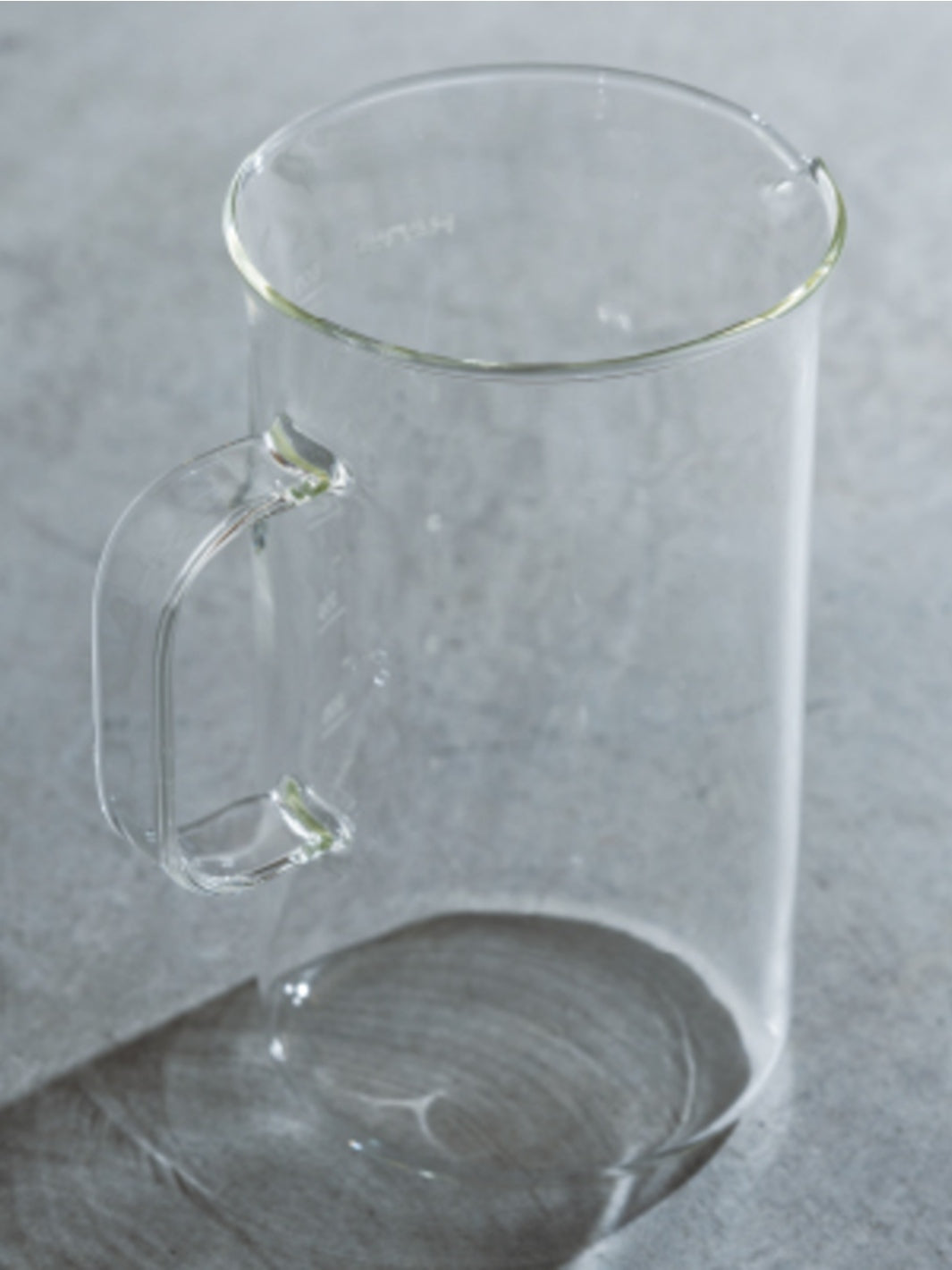 Photo of HARIO Beaker Server (600ml/20.28oz) ( ) [ HARIO ] [ Decanters ]